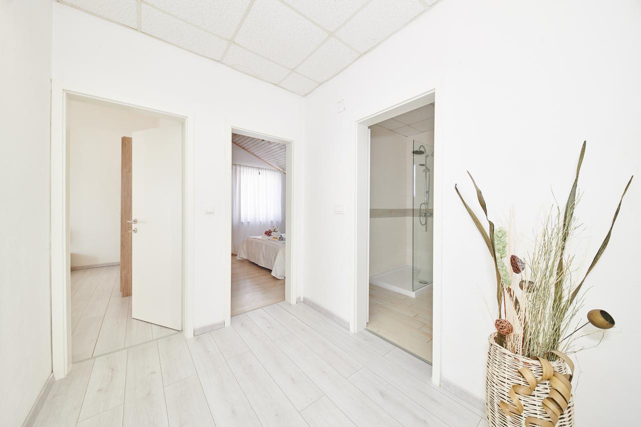 Apartments Gvarda أوماغ المظهر الخارجي الصورة