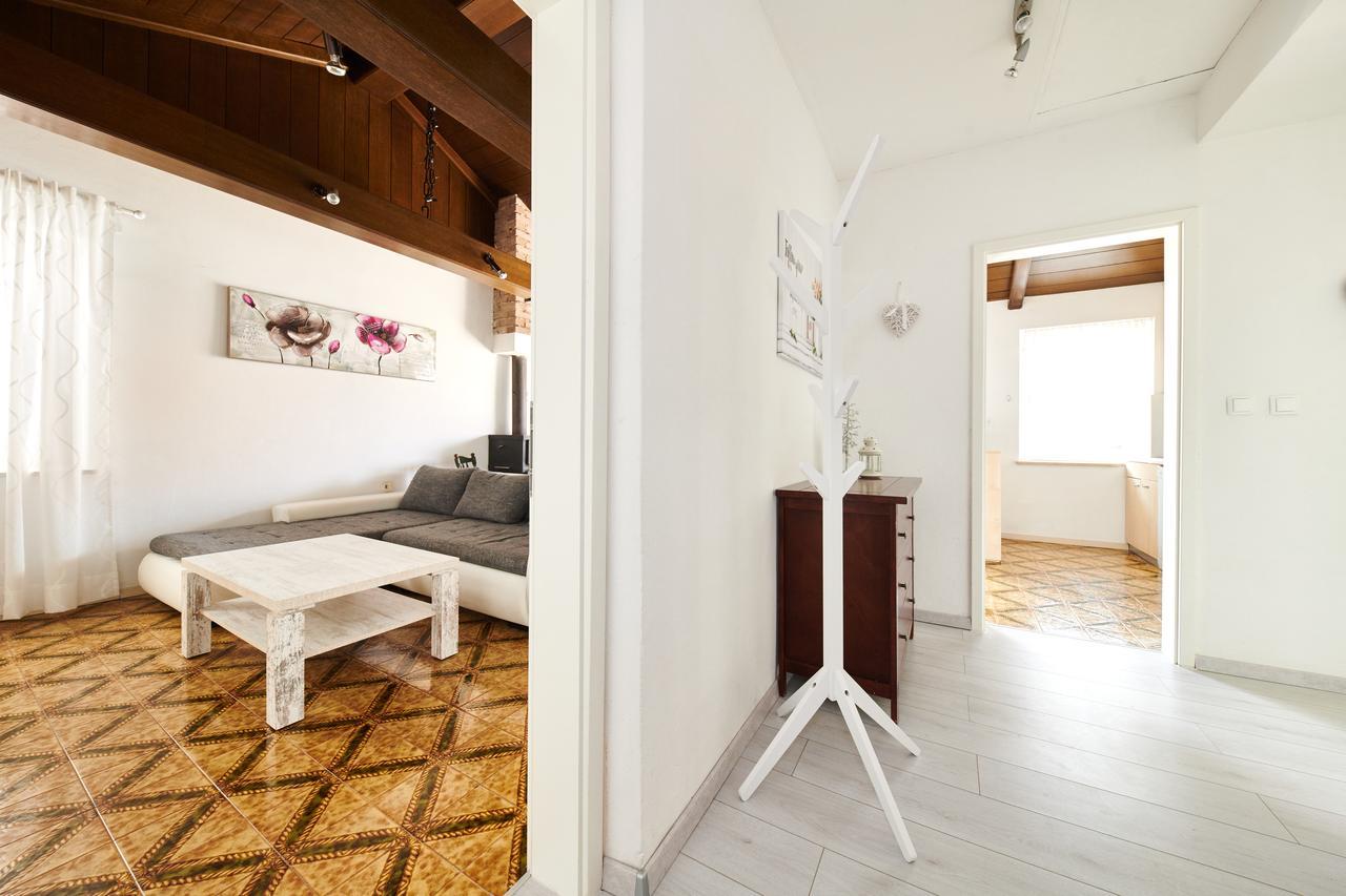 Apartments Gvarda أوماغ المظهر الخارجي الصورة